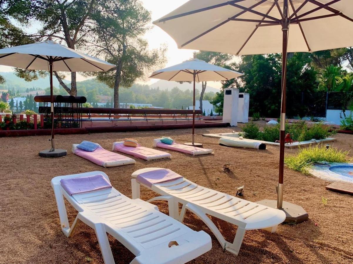Ibiza Paradise Bed and Breakfast Santa Eularia des Riu Buitenkant foto